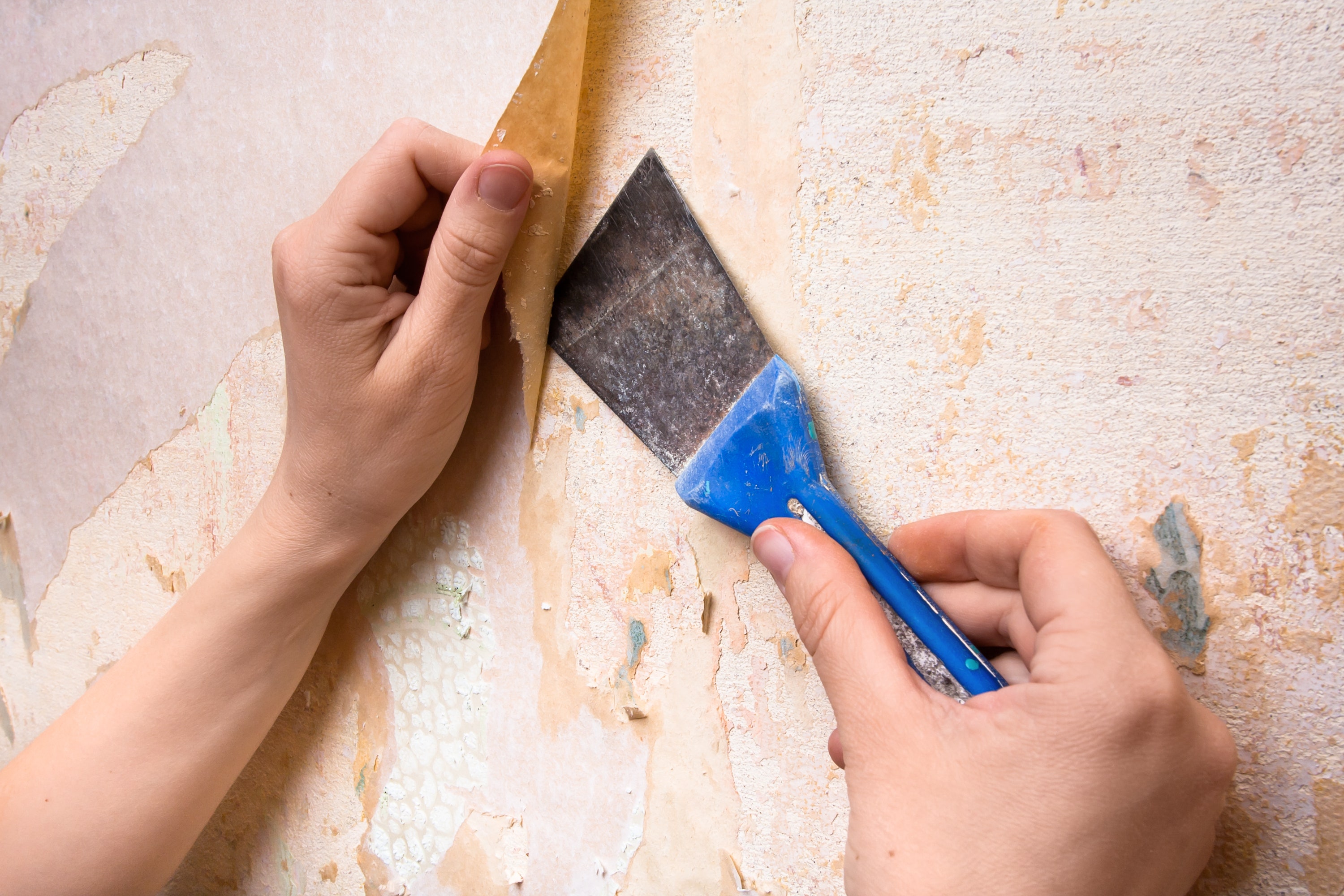 How To Get Strong Adhesive Off Walls