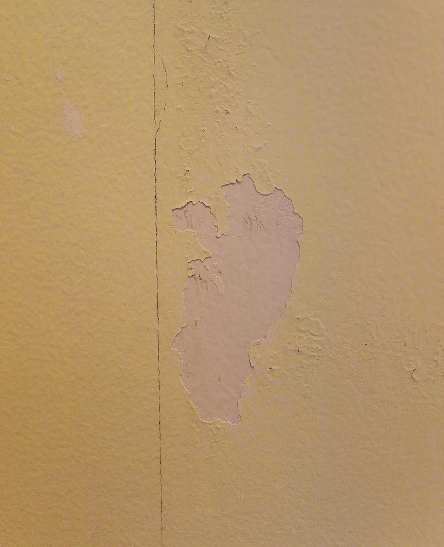 How To Get Wallpaper Glue Off Textured Walls